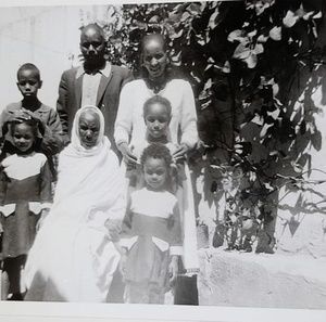 Meet your Posher, Aster